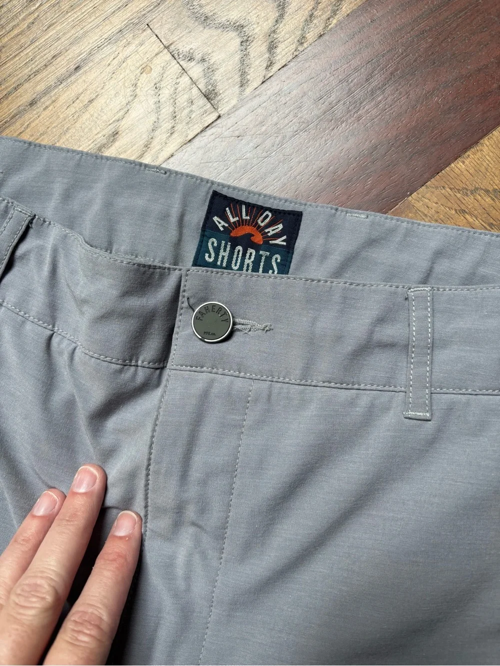 Faherty All Day Shorts Gray Performance Stretch Chino Shorts Men’s Size 32